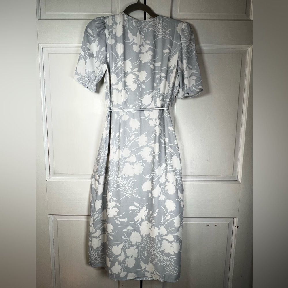 NWT Aritzia Wilfred Lulea Wrap Dress Color Chrome Gry/ Lt Brch Size 2 - Picture 6 of 10